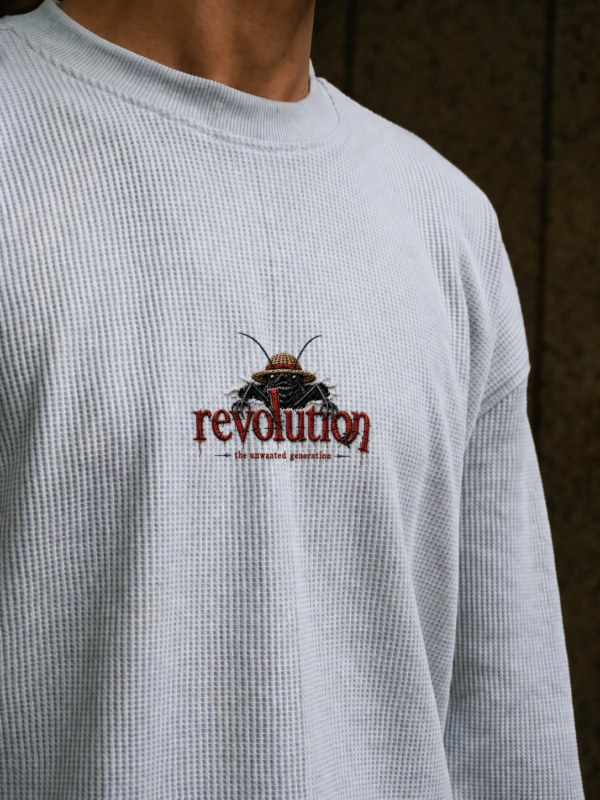 B7BEEAEB-1BF7-4433-A39C-CF6F89D267E9 REVOLUTION™ — Cockroach Ribbed Crop Tee off-white