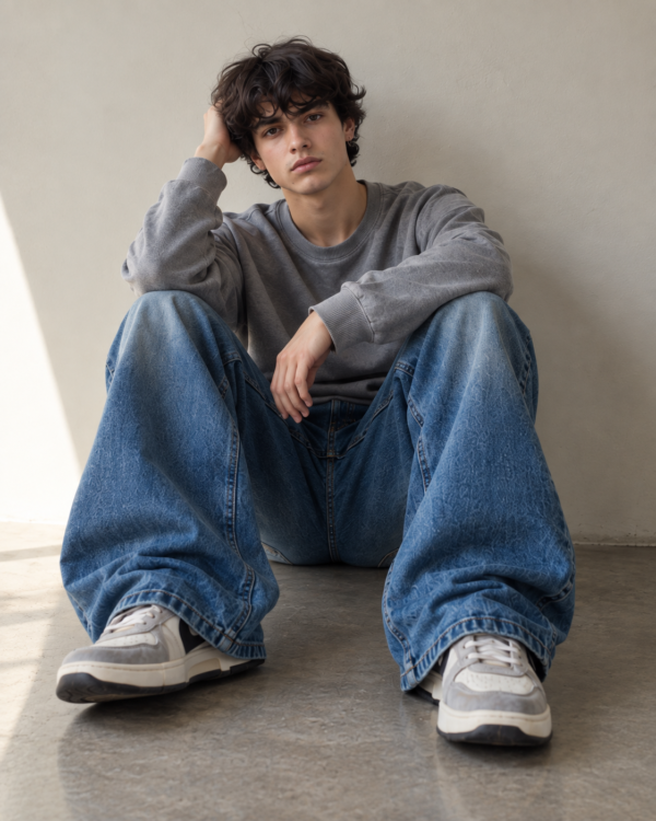 b06d4ddc-1e1d-4d78-b65a-fdc2197ff7f8 Sky Fade Baggy Jeans